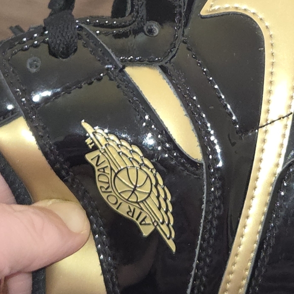 Nike Black Athletic Shoes - Picture 10 of 12